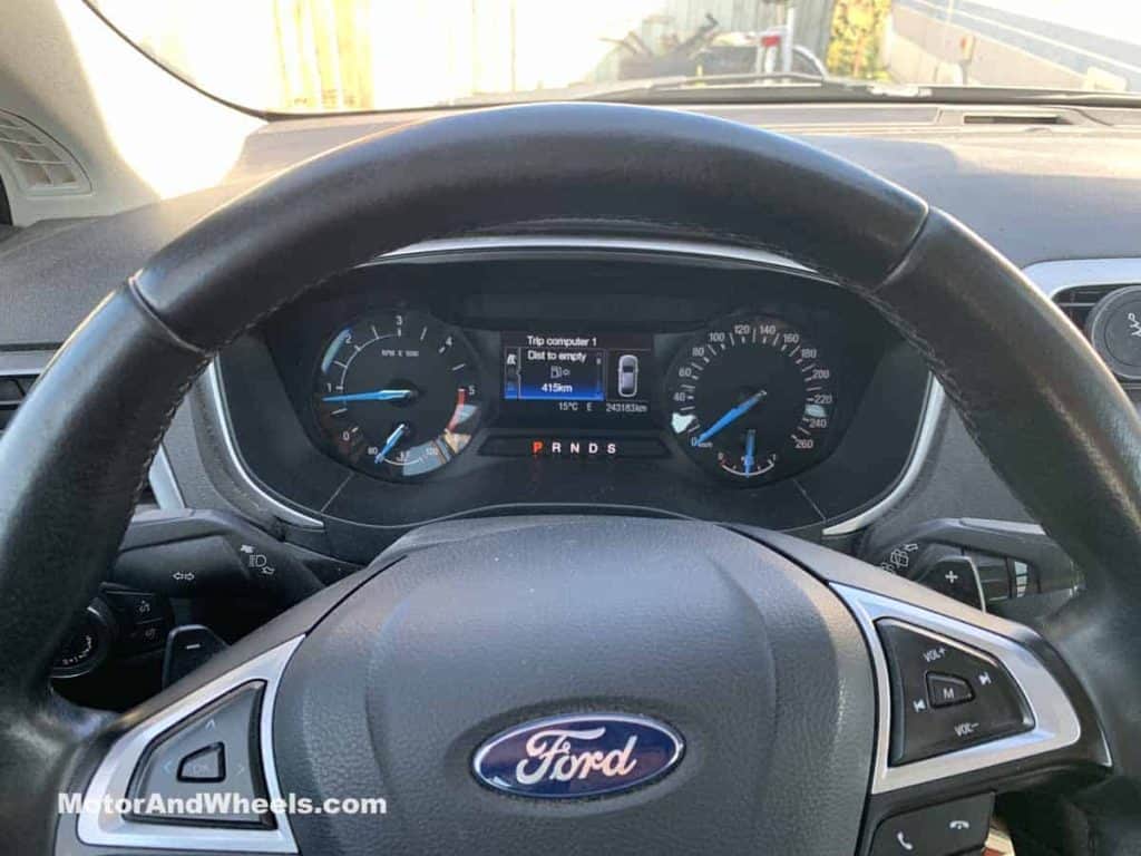 Where Is The Microphones In My Car? (We Checked) TechPenny