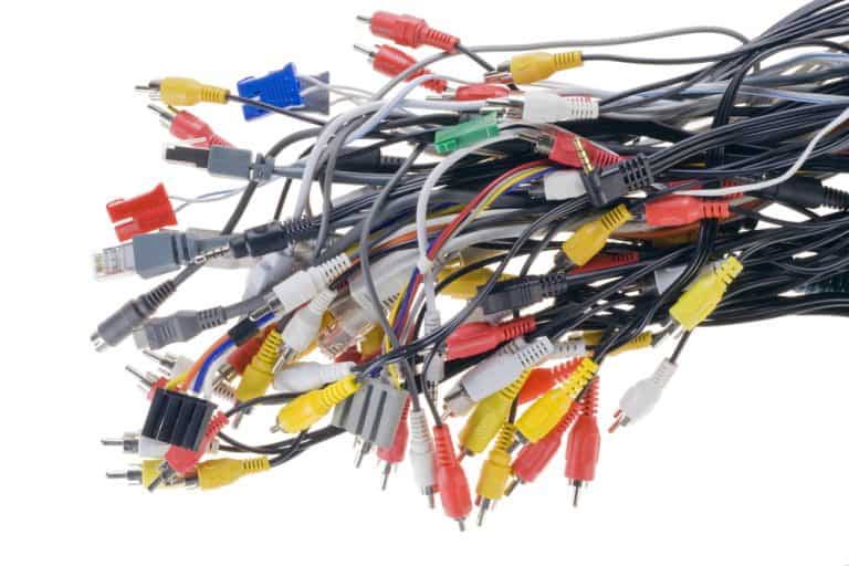 Are Long Cables Bad For Gaming? (We Checked) TechPenny